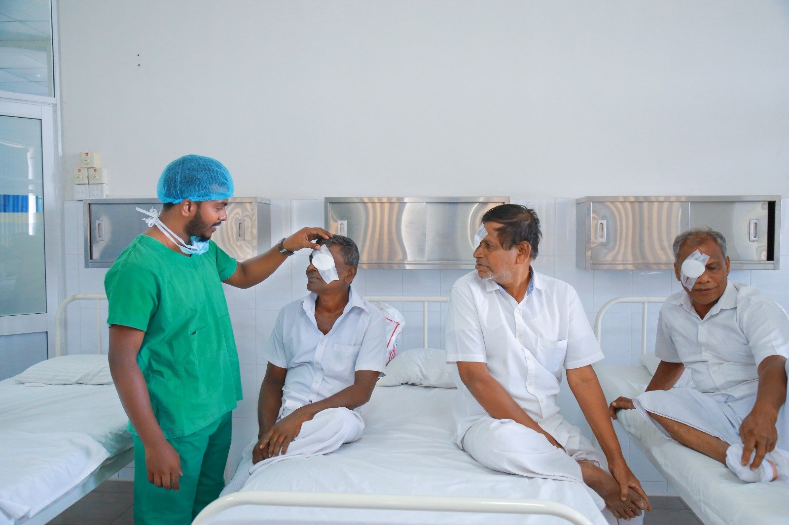 Eye Cataract Operation Camp (67)